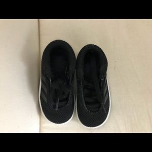 80% off adidas Other - Toddler Adidas Sz. 5c from Alma's closet on ... adidas Shoes - Toddler Adidas Sz. 5c